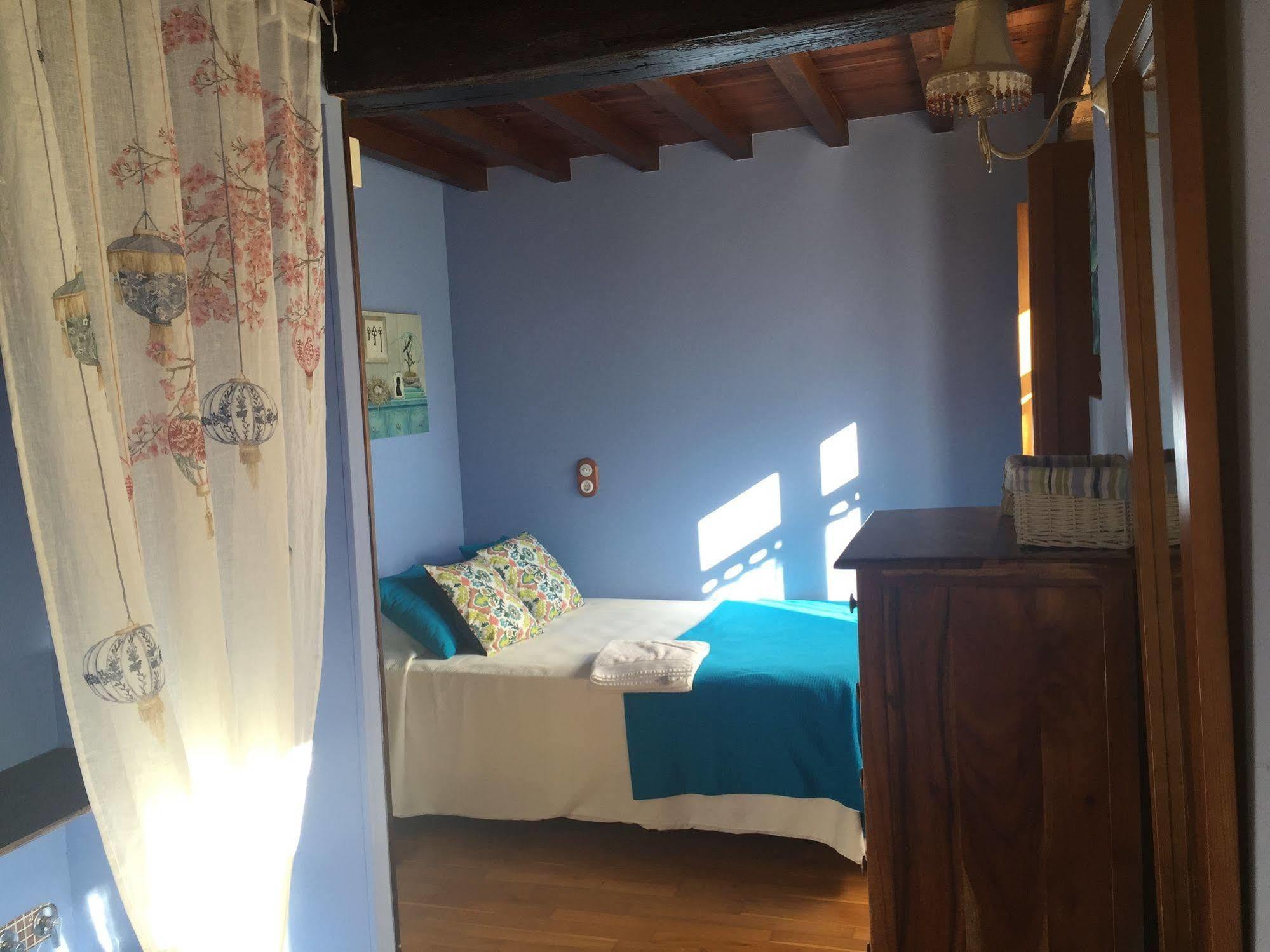 Os Tres Teixos Hotel Adelan Ngoại thất bức ảnh